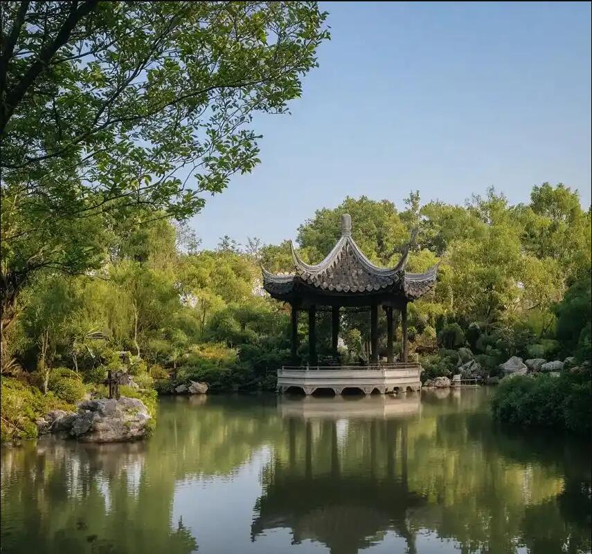 义马斑驳餐饮有限公司