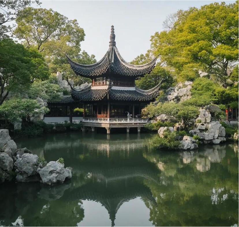 义马斑驳餐饮有限公司